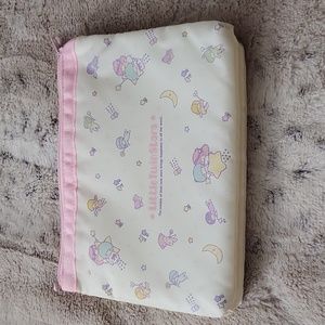 🎀 SANRIO 🎀 LITTLE TWIN STARS  COSMETICS BAG🍒